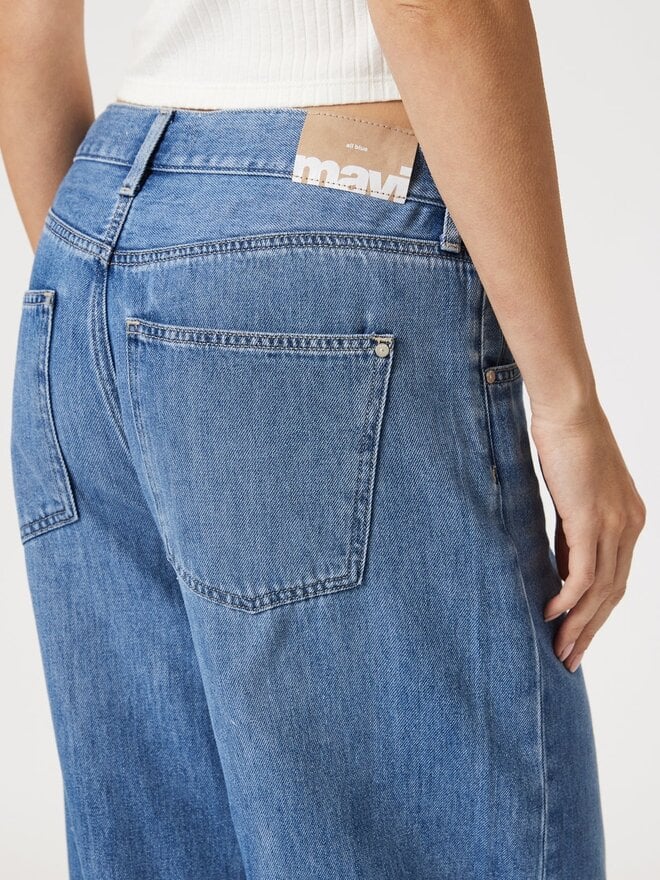 Mavi Nella Jean
