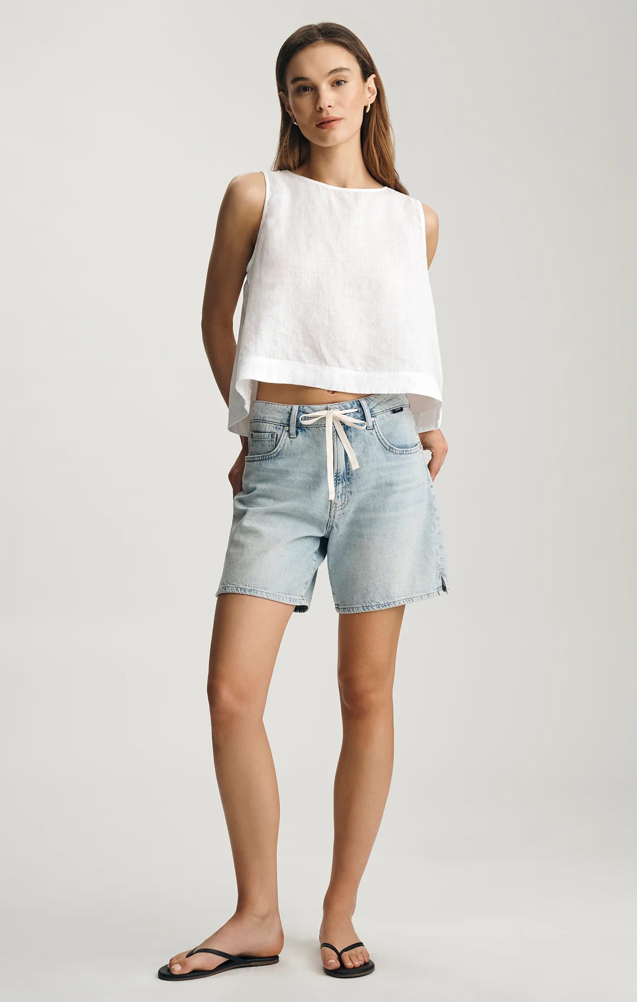 Mavi Nella Short