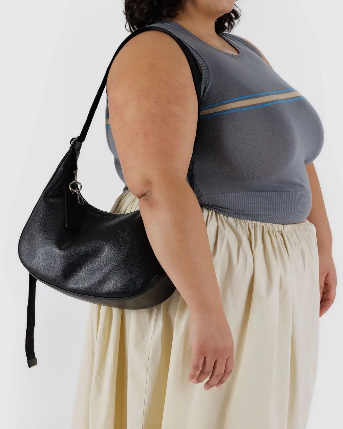 Leather Medium Crescent Bag - Black