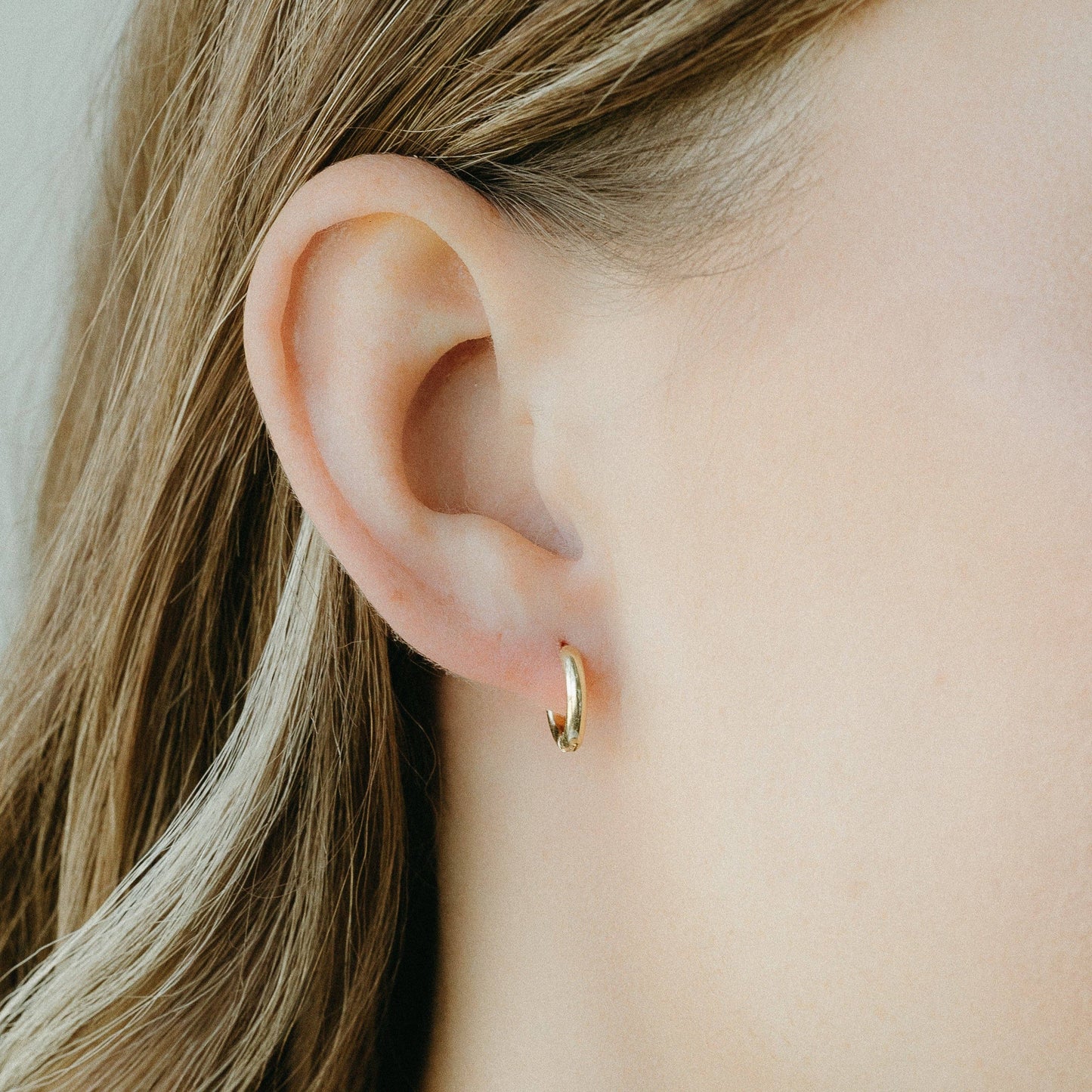 Thin Hoops: Large (16mm)
