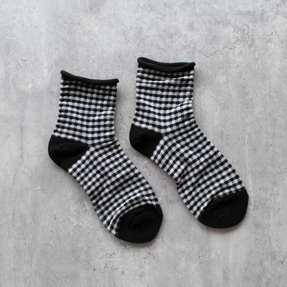 Picnic Mid Crew Socks: Mauve