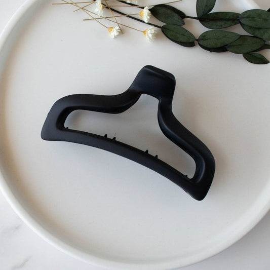 Moëtt Ice Matte Hair Clip: Black