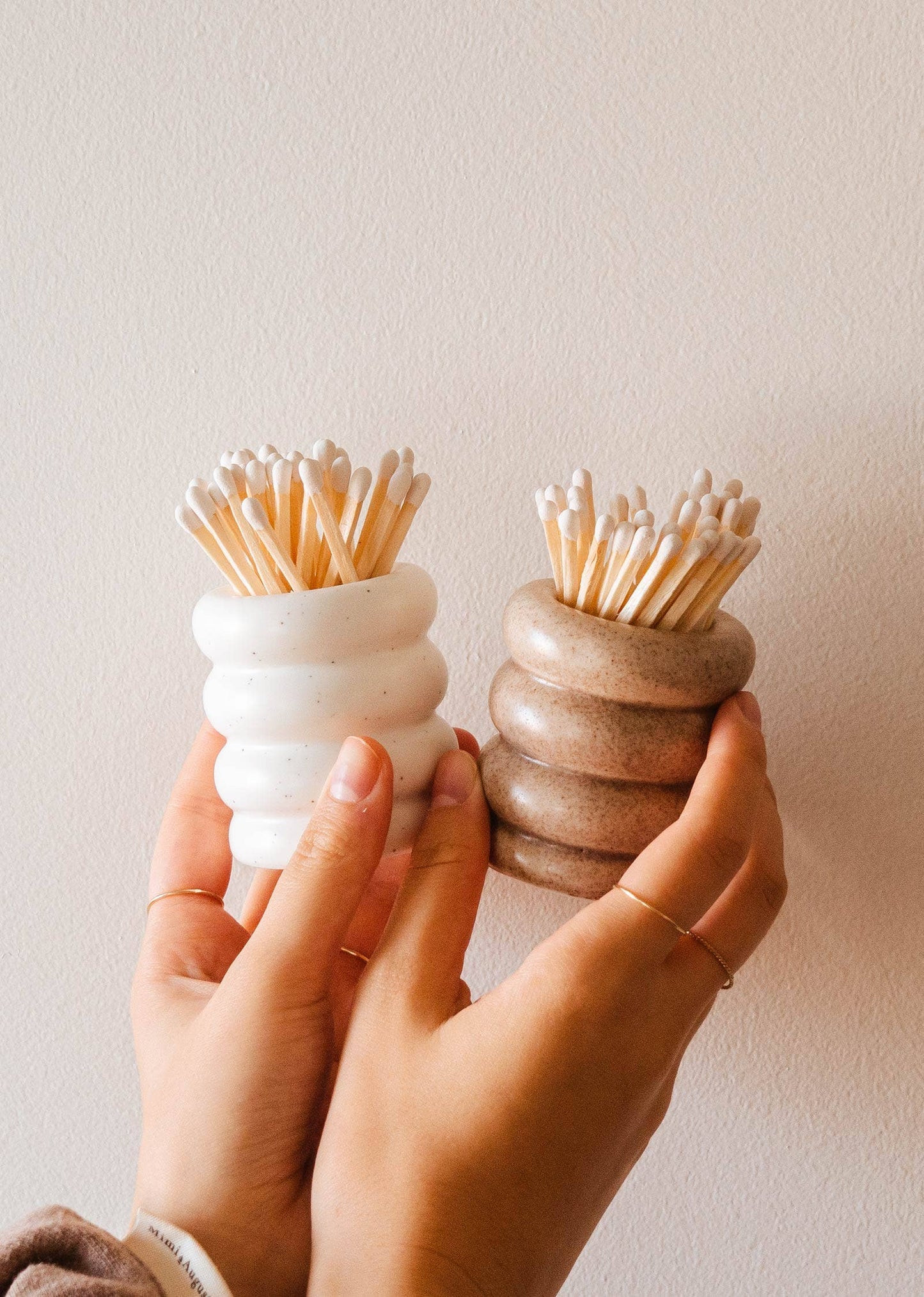 Ceramic match pot: White