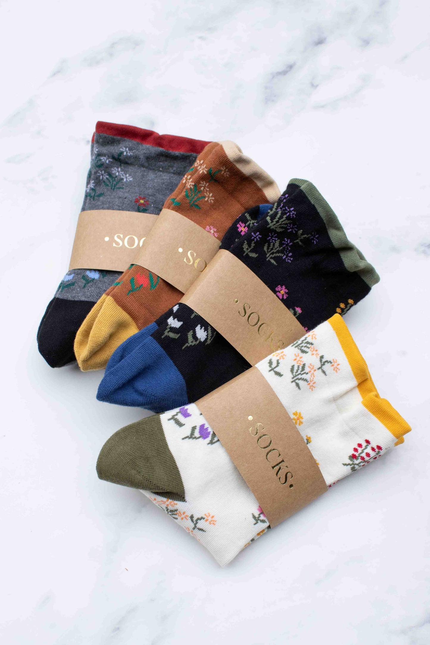 Women's Penelope Floral Casual Socks: Black/Olive