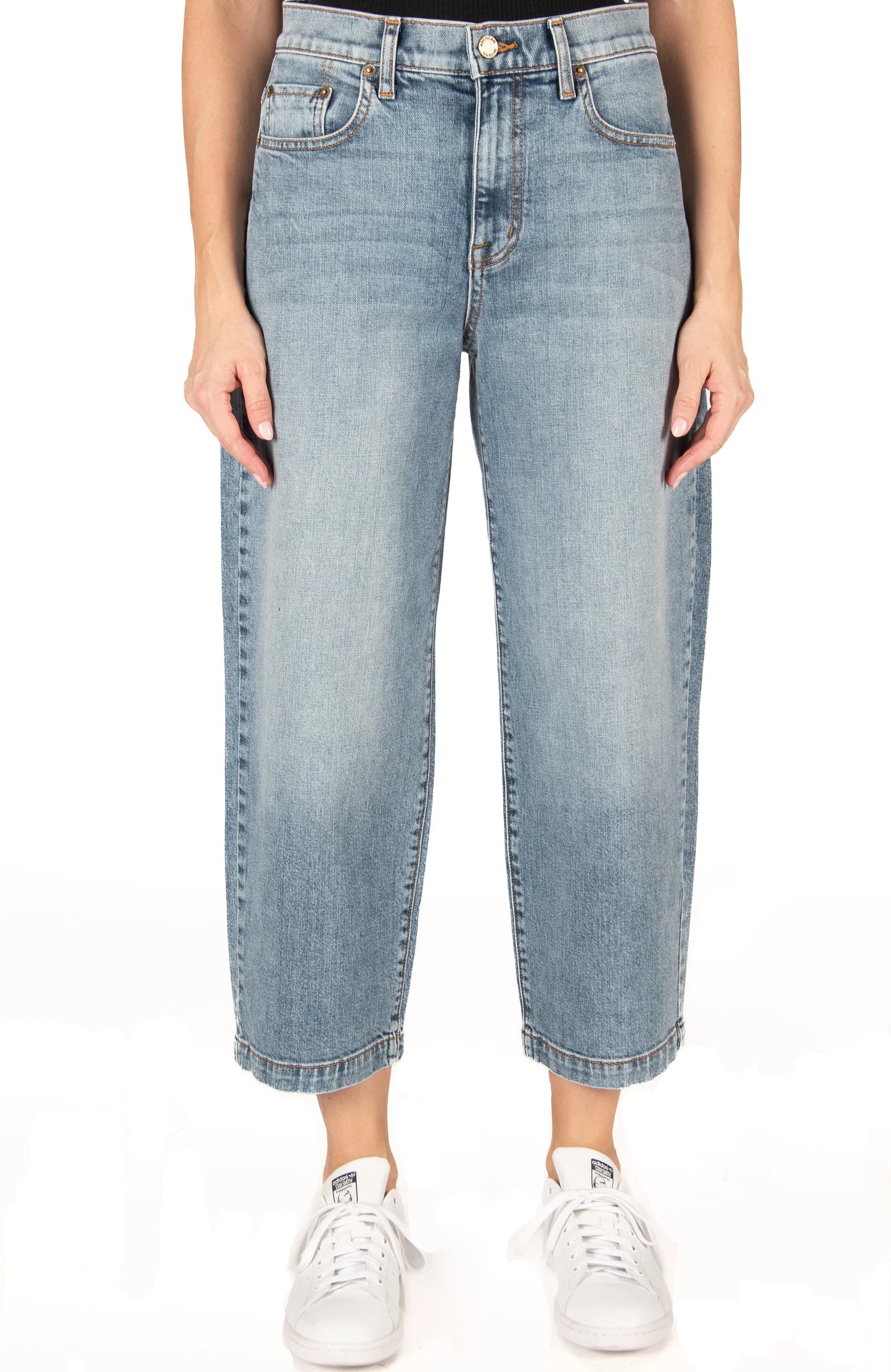Modern American -Daisy Crop Lakeshore