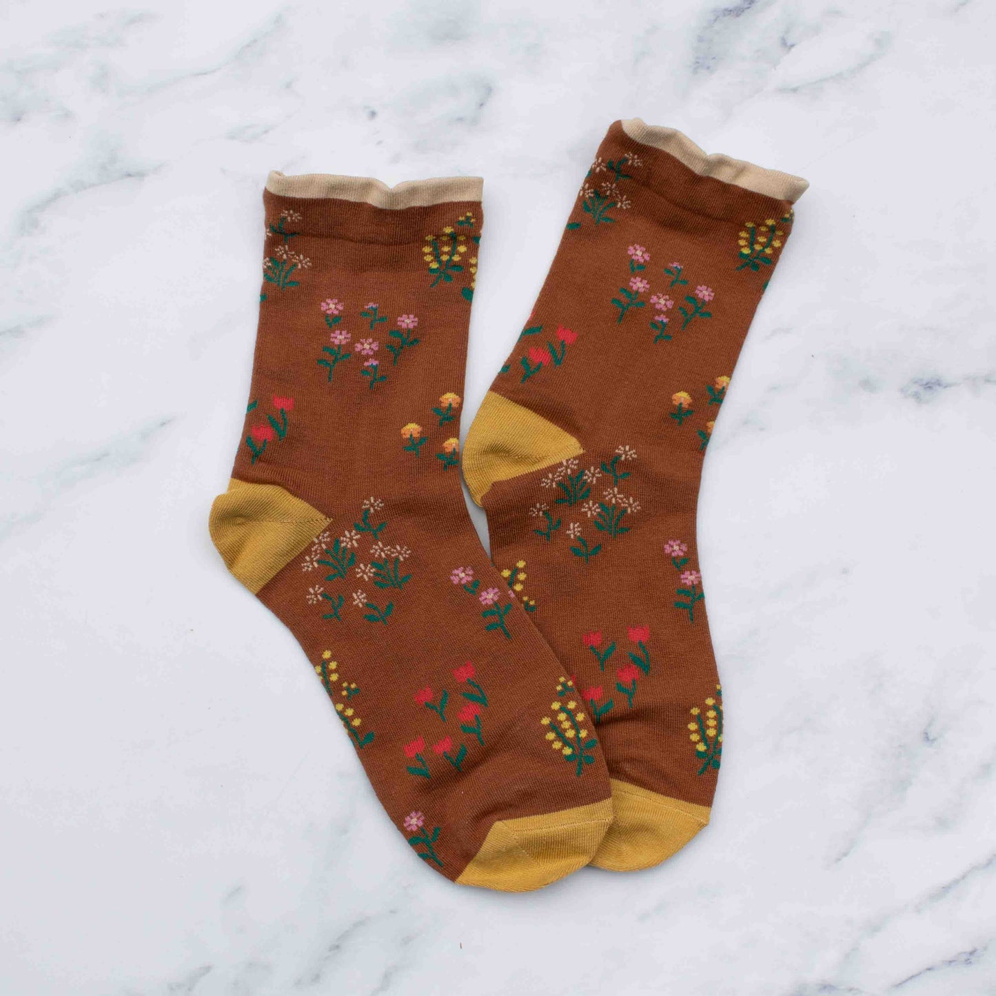 Women's Penelope Floral Casual Socks: Black/Olive