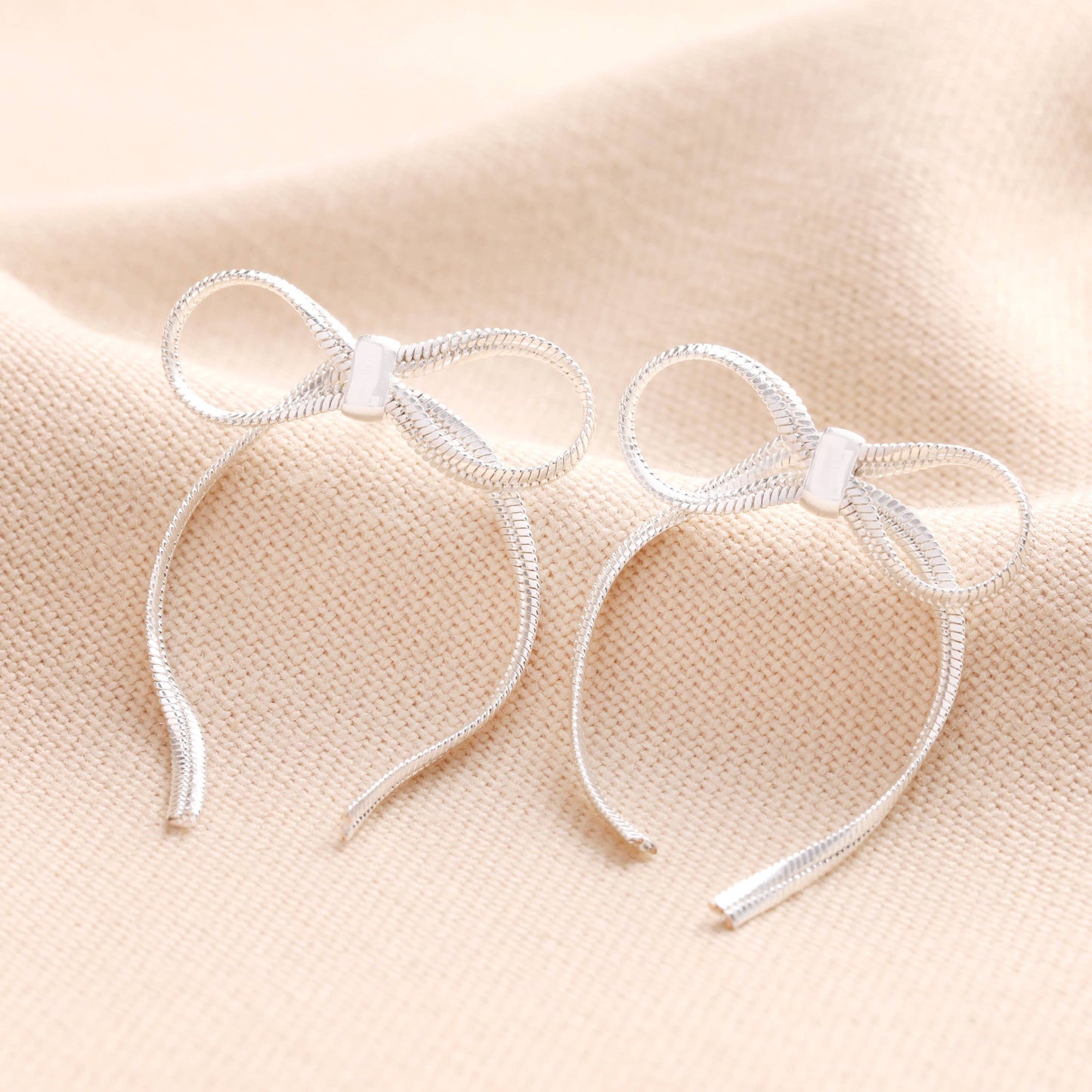 Earrings - Bow Snake Chain - Silver