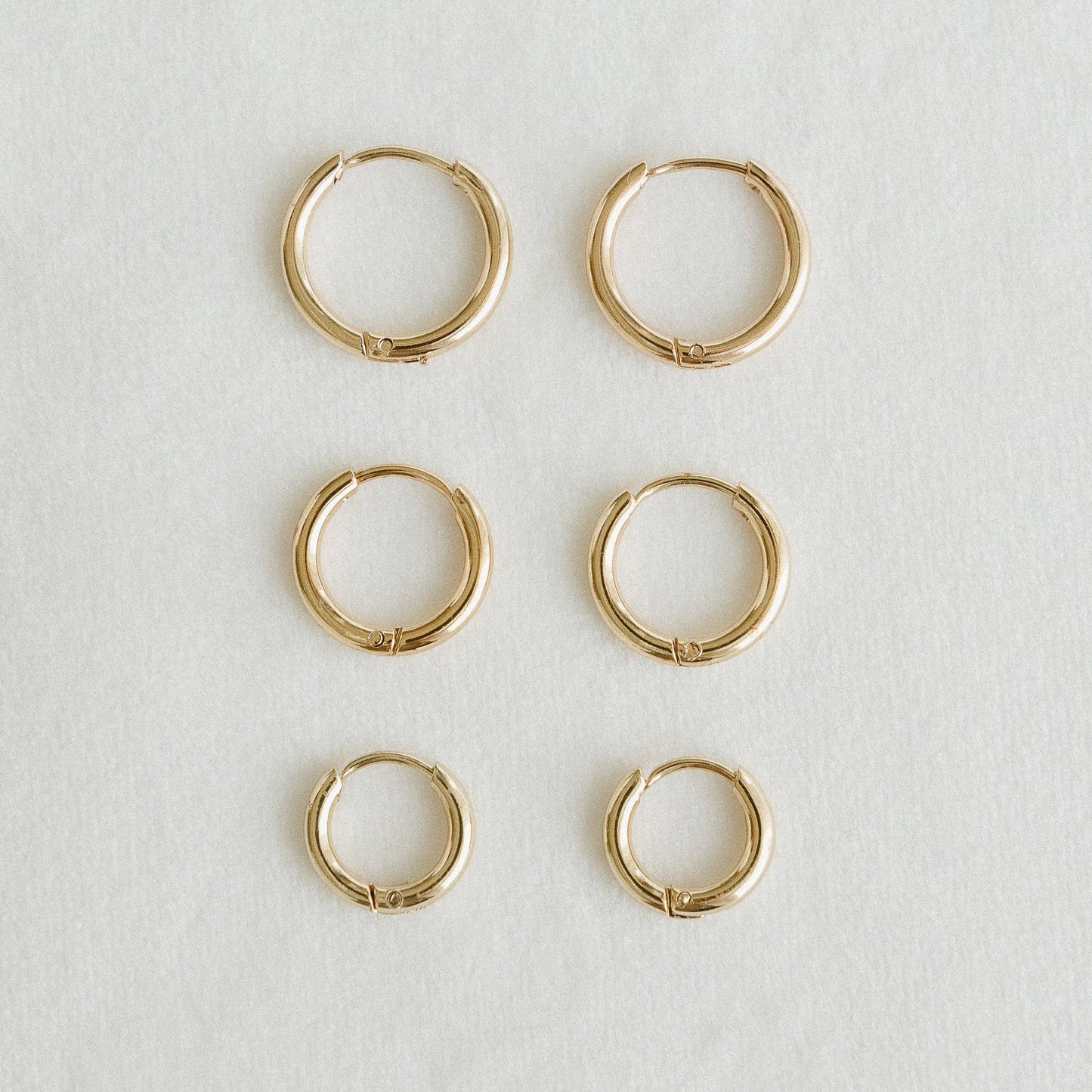 Thin Hoops: Medium 14mm