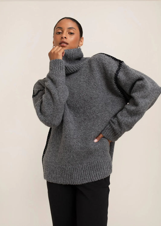 Ari Turtleneck