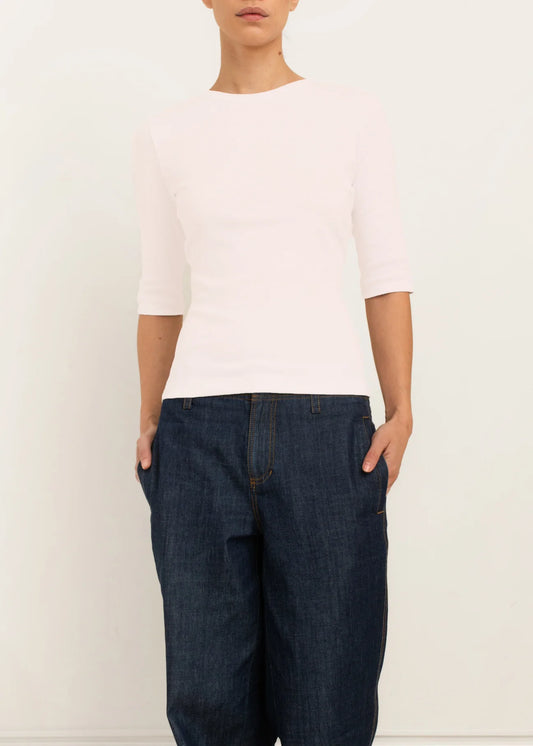 Akari top