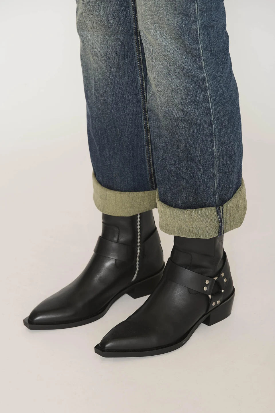 Mkt Nizas boot