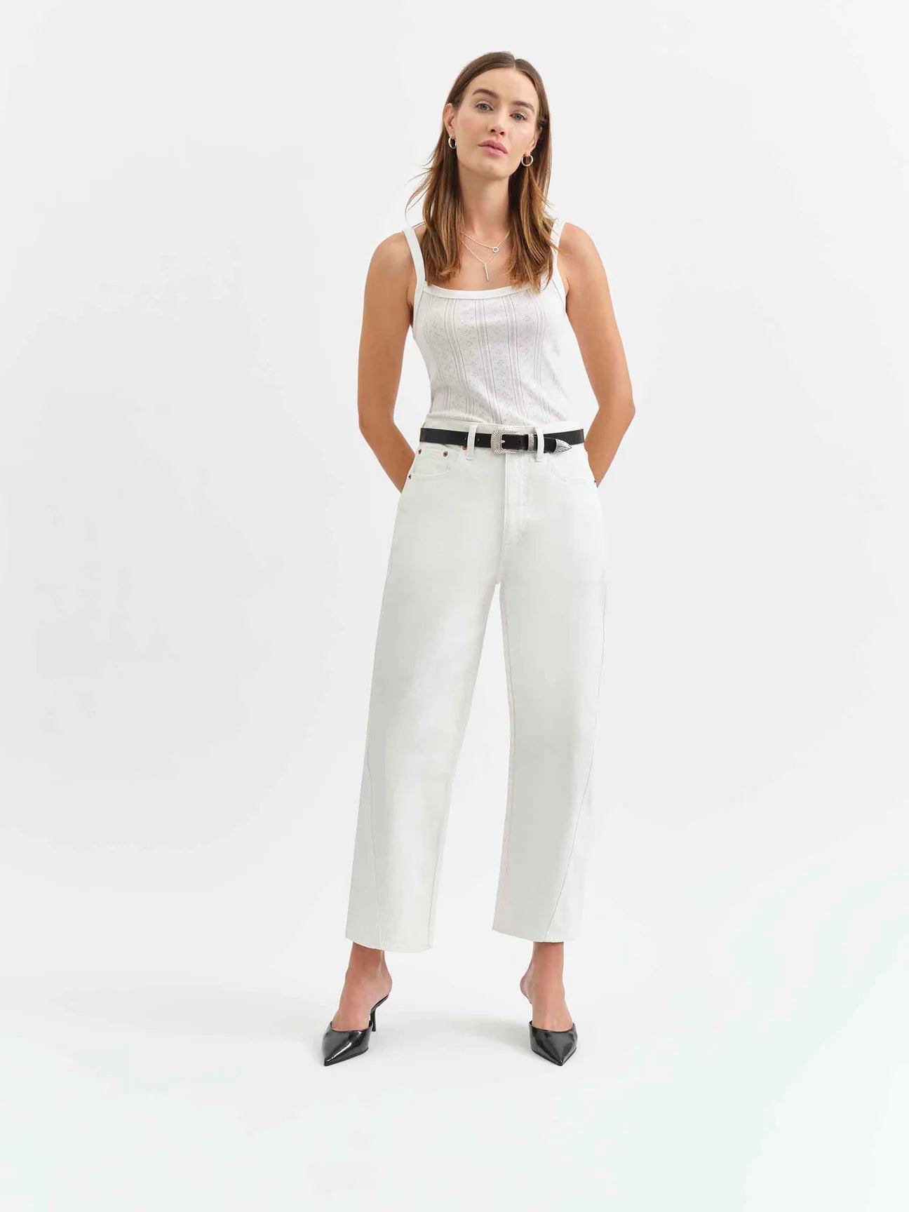 Westward Barrel Leg | Swan