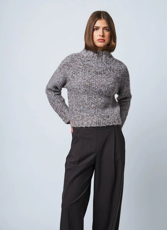Line Lilac Sweater