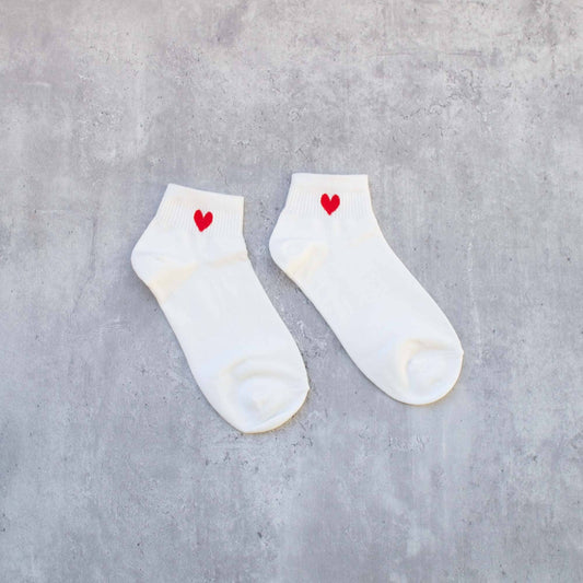 Mini Heart Ankle Socks: White/Red