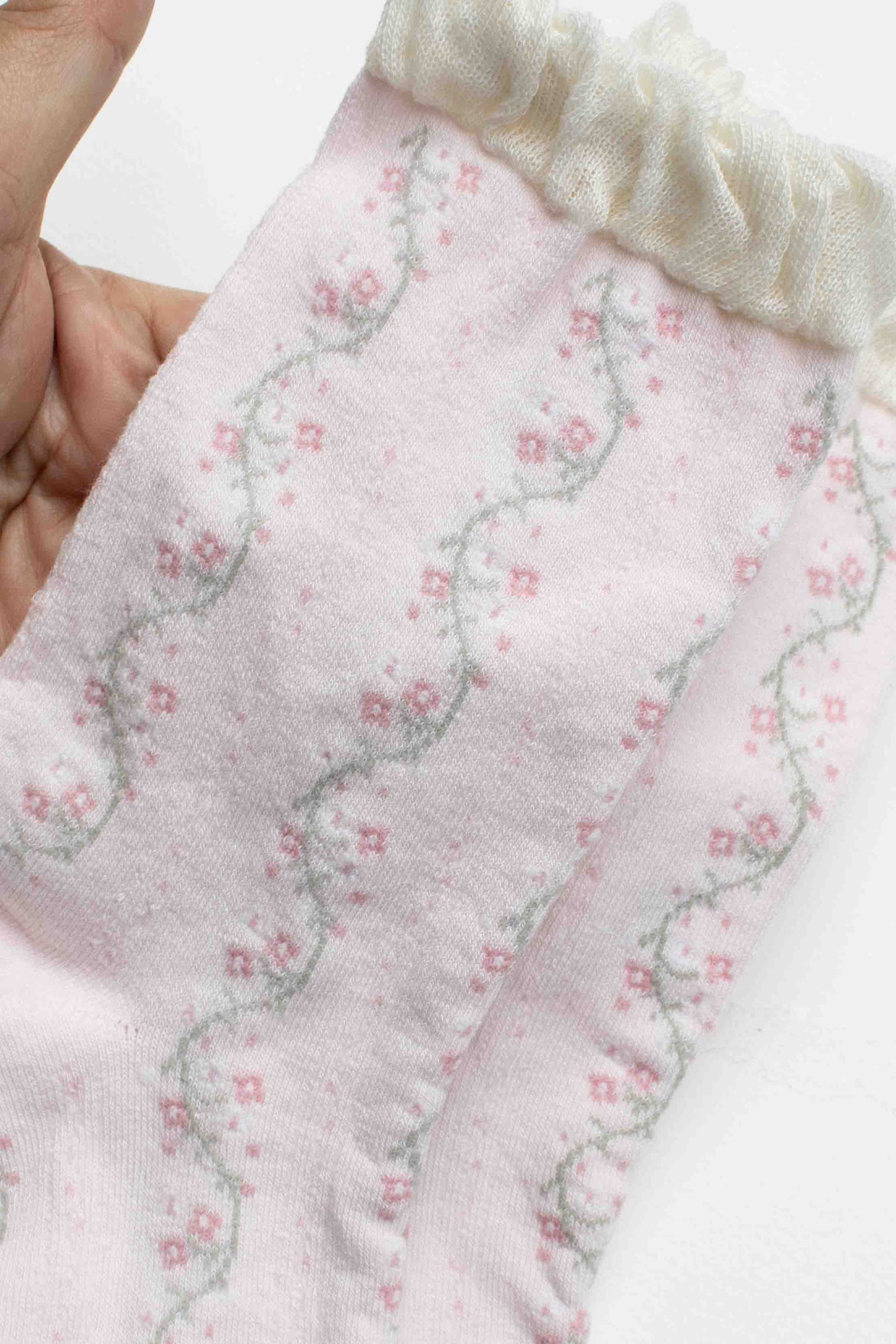 Vintage Floral Vine | Pink