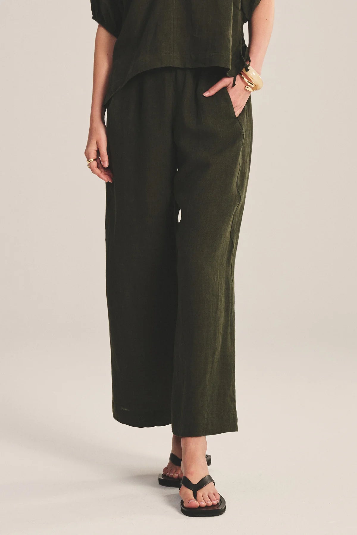 Velvet Lola Woven Linen Pant